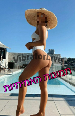 במובנים רבים, עם מראה יפה, אוהב גברים.